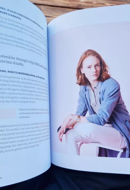 TOBULAS GARDEROBAS: praktiški patarimai, kaip be vargo susikurti asmeninį stilių ir svajonių garderobą - Anuschka Rees, knyga 4