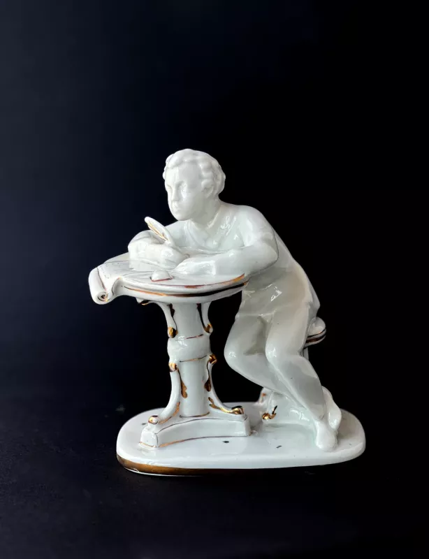 Porcelianinė jauno Puškino skulptūrėlė - , namai ir interjeras 2