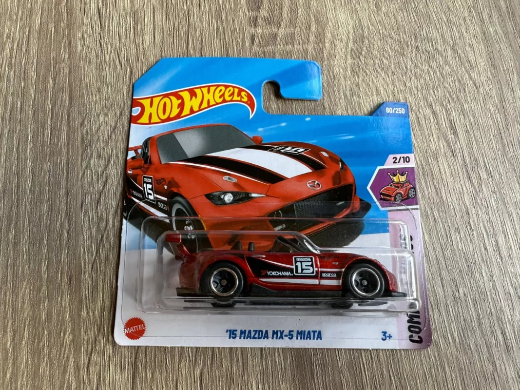 15 Mazda MX-5 Miata Hot Wheels - , namai ir interjeras 2