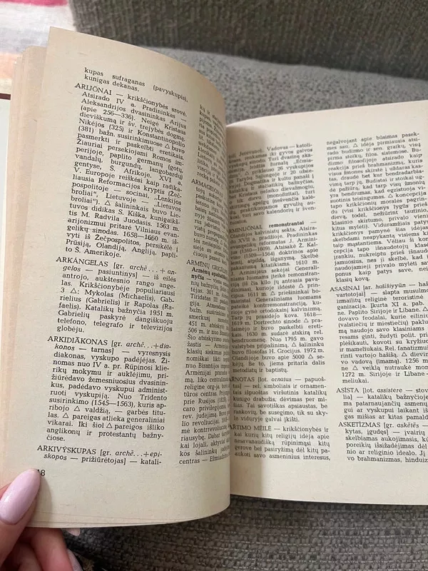 Ateizmo žodynas - P. Aksamitas, knyga 6