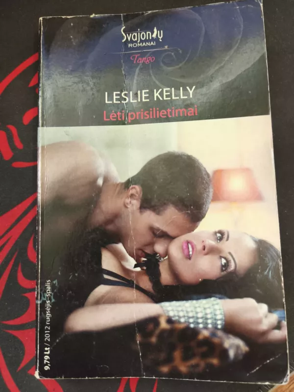 Lėti prisilietimai - Leslie Kelly, knyga 2