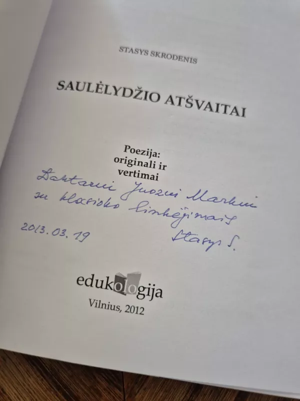 Saulėlydžio atšvaitai - Stasys Skrodenis, knyga 3