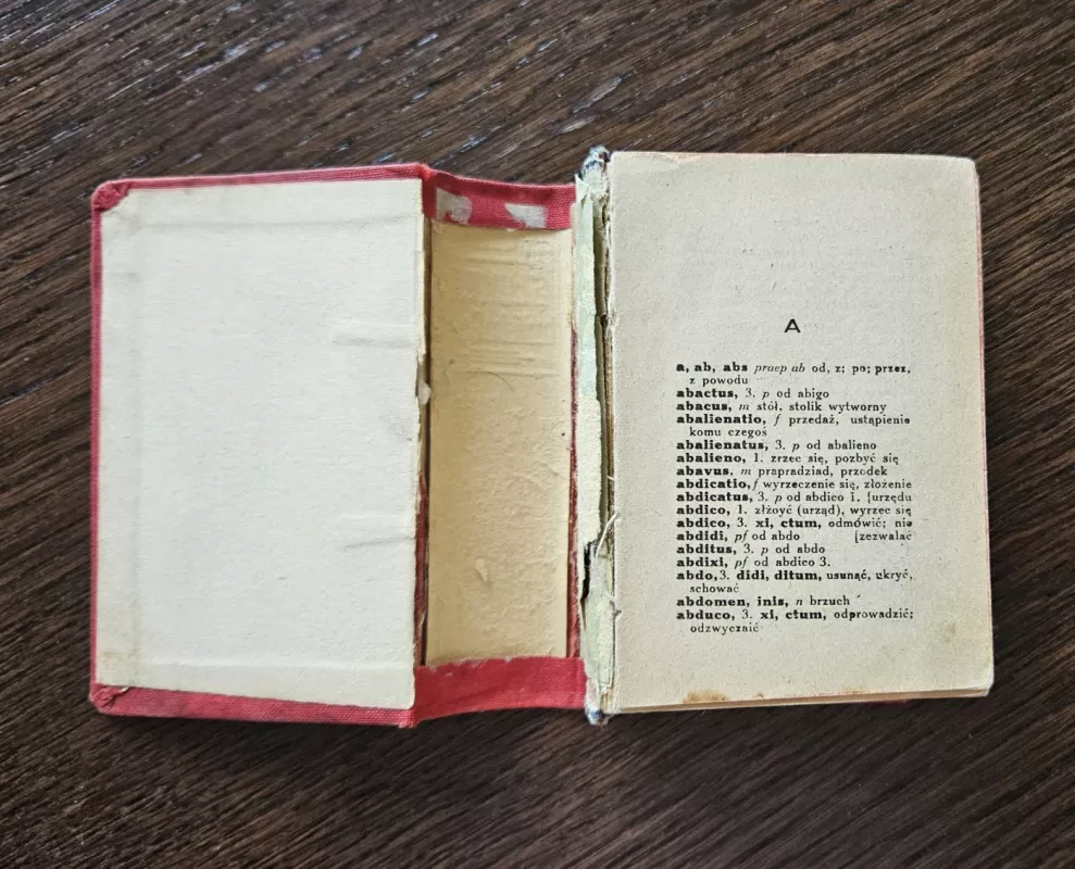 Słownik Łacińsko Polski Kumaniecki - W. Wróblewski , knyga 4