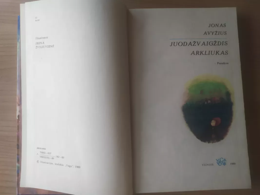 Juodažvaigždis arkliukas - Jonas Avyžius, knyga 4