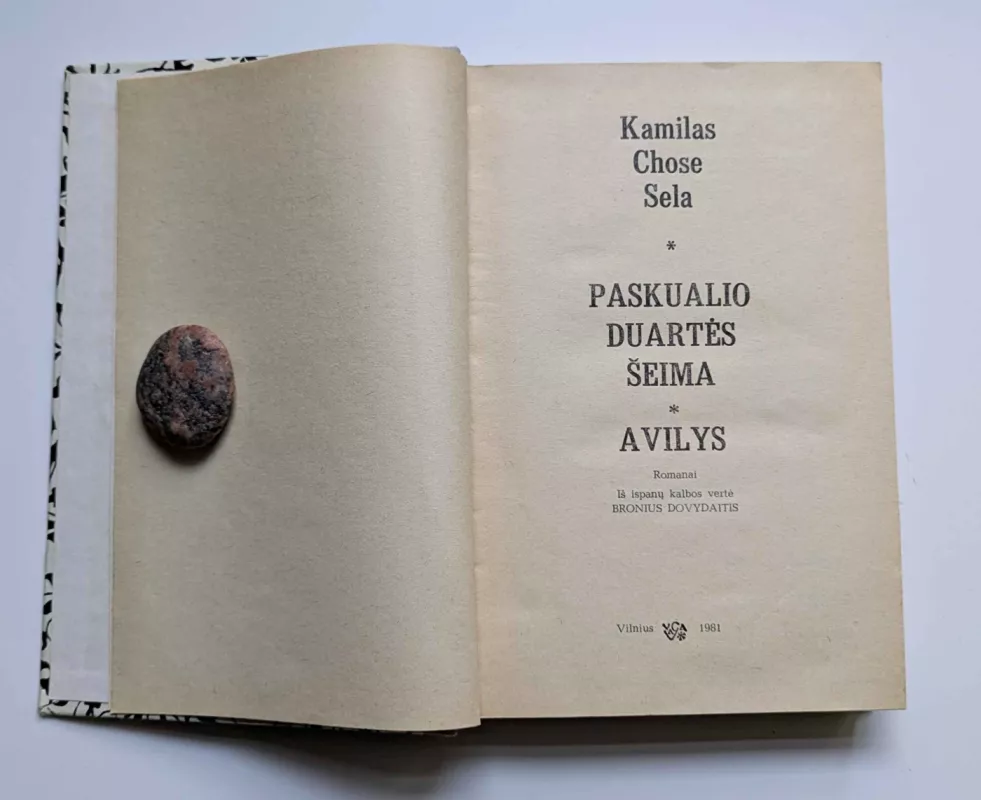 Paskualio Duartės šeima. Avilys - Kamilas Chose Sela, knyga 3