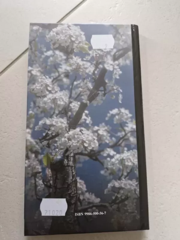 Kaip žydėjimas vyšnios - Salomėja Nėris, knyga 5