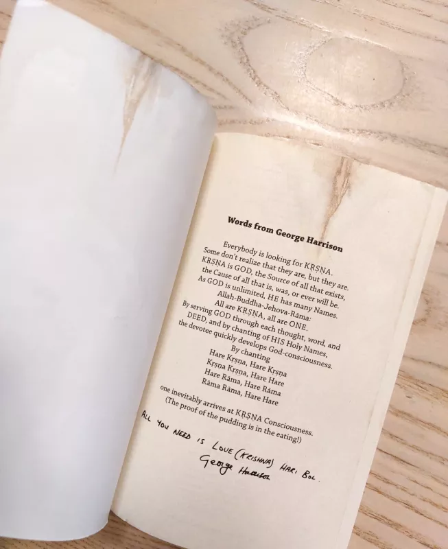 Chant and be Happy. The Power of Mantra Meditation - autoriai) (įvairūs, knyga 3