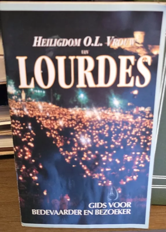 Lourdes - H. Vrouw, knyga 2