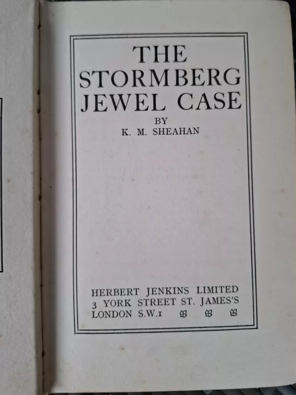 The stormberg jewel case - K.M. Sheahan, knyga 2