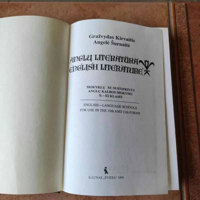 English Literature - Gražvydas Kirvaitis, Angelė Šurnaitė, knyga 3