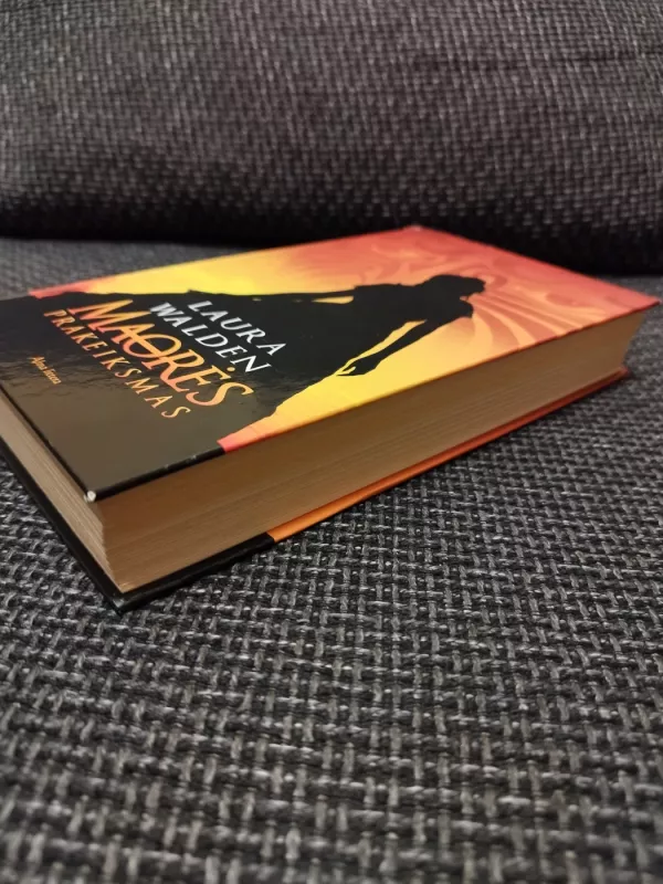 Maorės prakeiksmas - Laura Walden, knyga 6