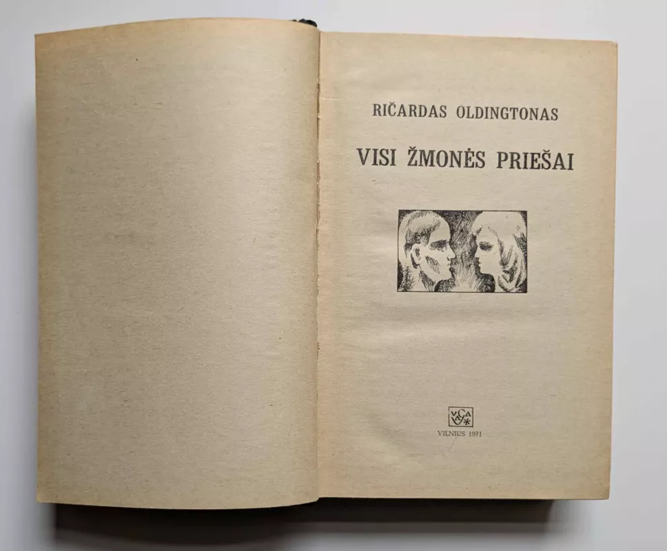 Visi žmonės priešai - Ričardas Oldingtonas, knyga 4