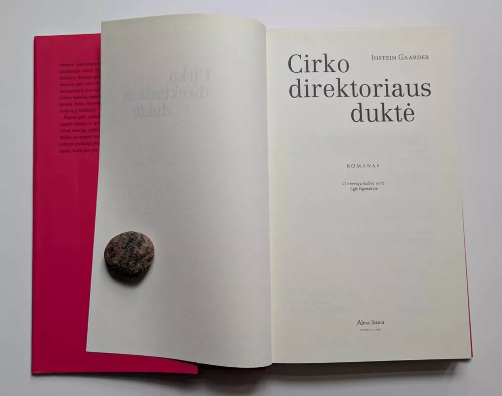 Cirko direktoriaus duktė - Jostein Gaarder, knyga 4