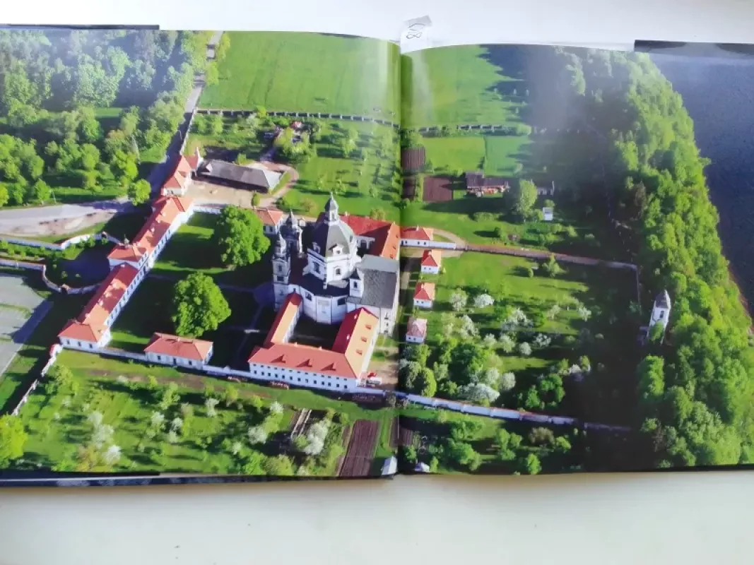 Welcome to Pažaislis - Vytautas Kandrotas, knyga 5