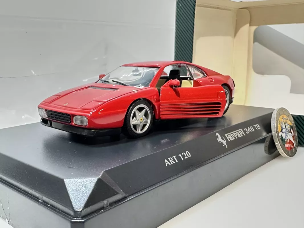 Ferrari 348 TB 1:43 Detail Cars - , namai ir interjeras 4