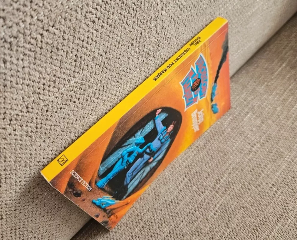 Urodzony pod Marsem - John Brunner, knyga 3