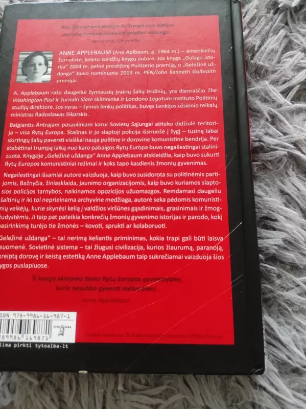 Geležinė uždanga. Rytų Europos sugniuždymas 1944-1956 - Anne Applebaum, knyga 3