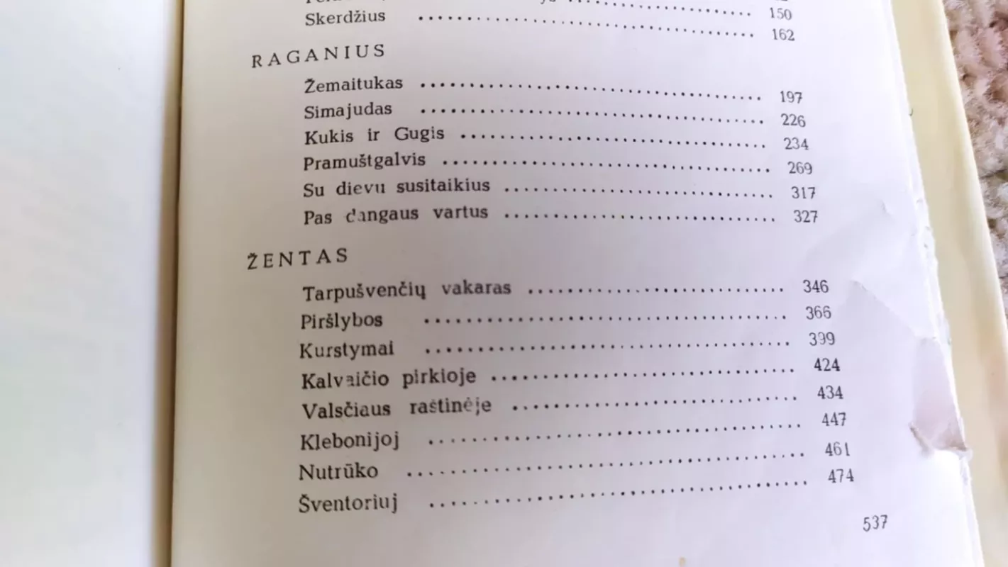 Apsakymai: Raganius,  Skerdžius ir kt. - Vincas Krėvė, knyga 3