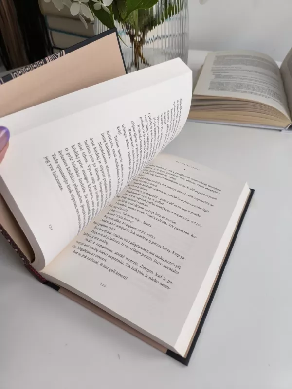 Kai ateina naktis - Peter Cameron, knyga 5