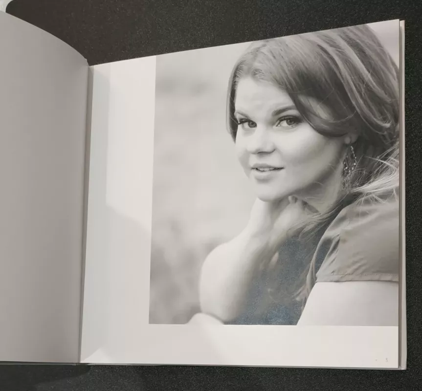 Dovilė Šeduikyte grafika, tapyba, skulptura, piešimas - Dovilė Šeduikyte, knyga 3