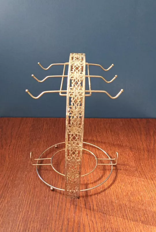 Puodelių ir lėkštučių stovas. - , namai ir interjeras 3