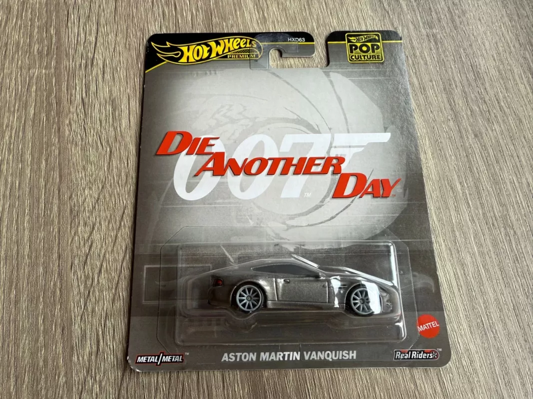 Aston Martin Vanquish Die Another Day 007 Hot Wheels Premium - , namai ir interjeras 2