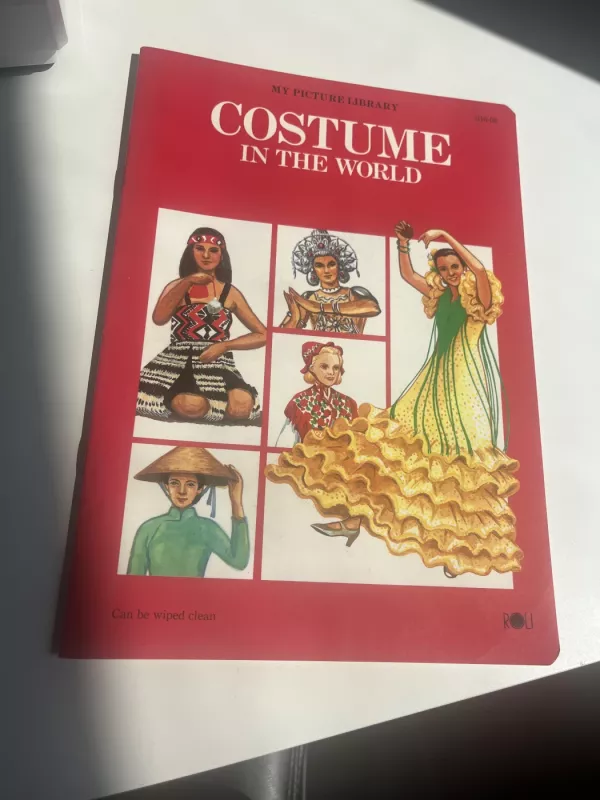 Costume in the world - Autorių Kolektyvas, knyga 2