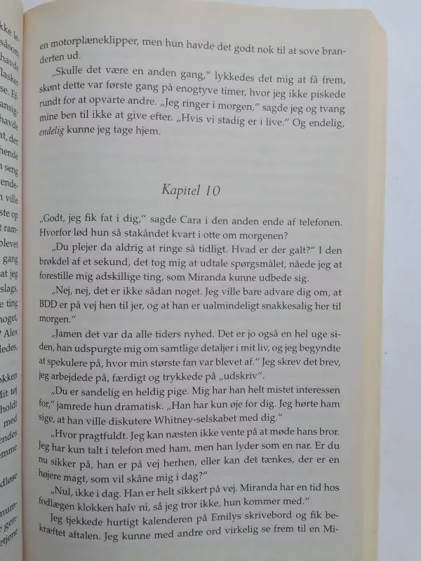 Djævlen går i Prada - Lauren Weisberger, knyga 6