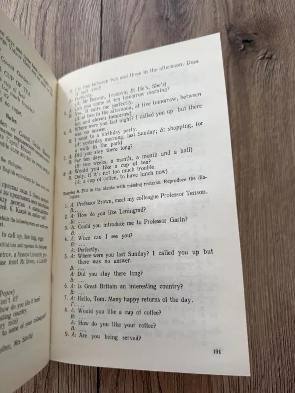 Anglų kalba jums. 1 dalis - V. S. Šach-Nazarova, knyga 6