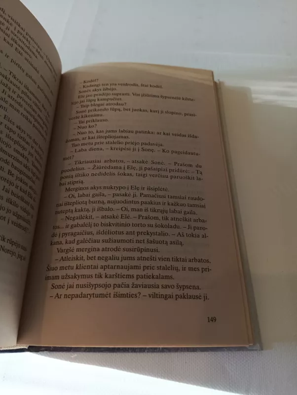 Velnio pinklėse - Josephine Cox, knyga 4