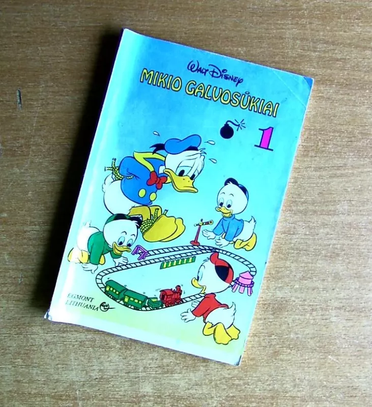 Mikio galvosūkiai 1 - The Walt Disney Company, knyga 2