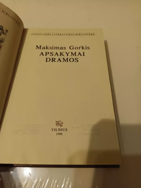 Apsakymai. Dramos - Maksimas Gorkis, knyga 3