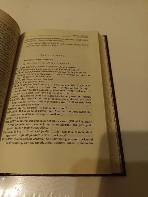 Eilerasciai, dramos - Frydrichas Šileris, knyga 4