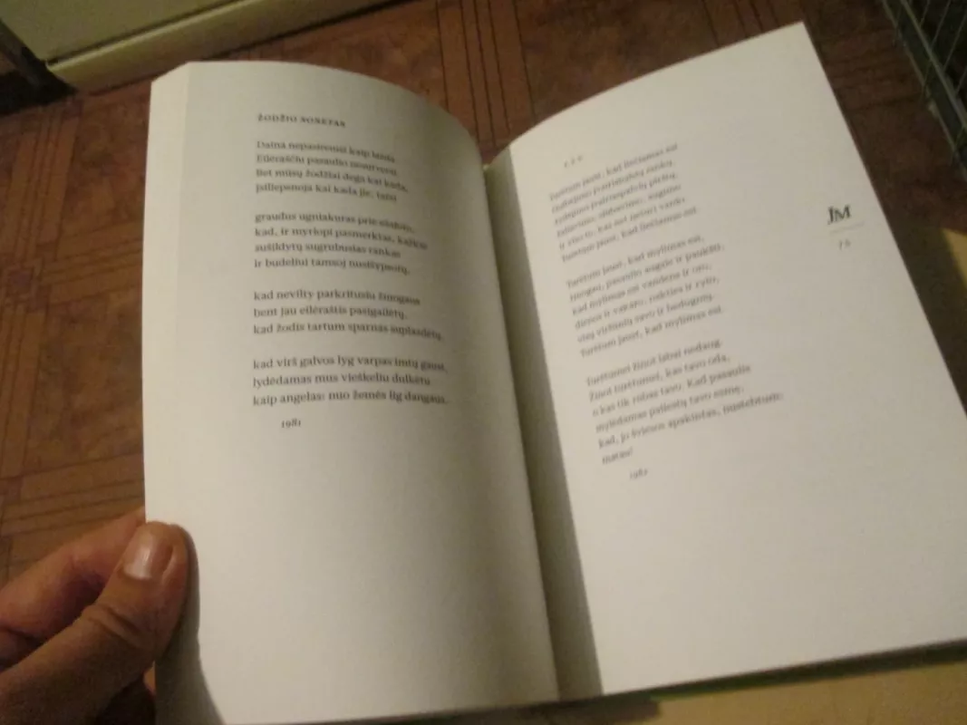 Papasakoti gyvenimą: rinktiniai eilėraščiai - Justinas Marcinkevičius, knyga 6