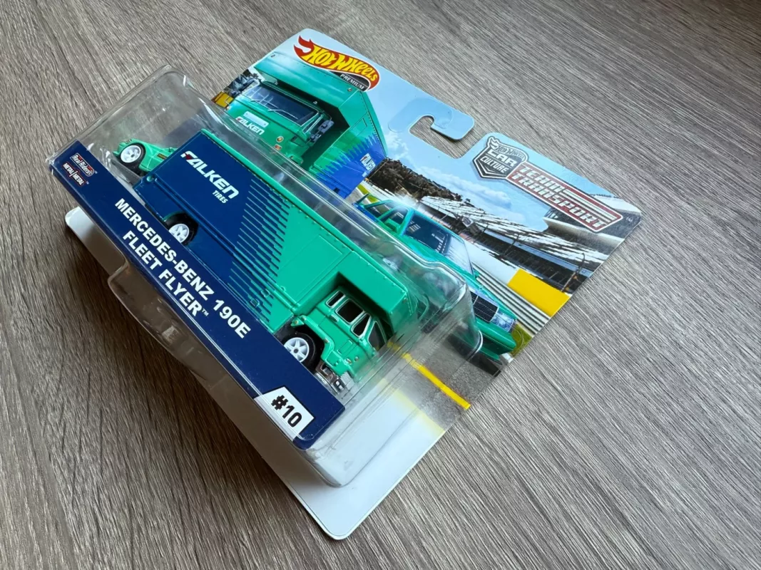 Mercedes - Benz 190E Fleet Flyer Falken Hot Wheels Premium - , namai ir interjeras 4