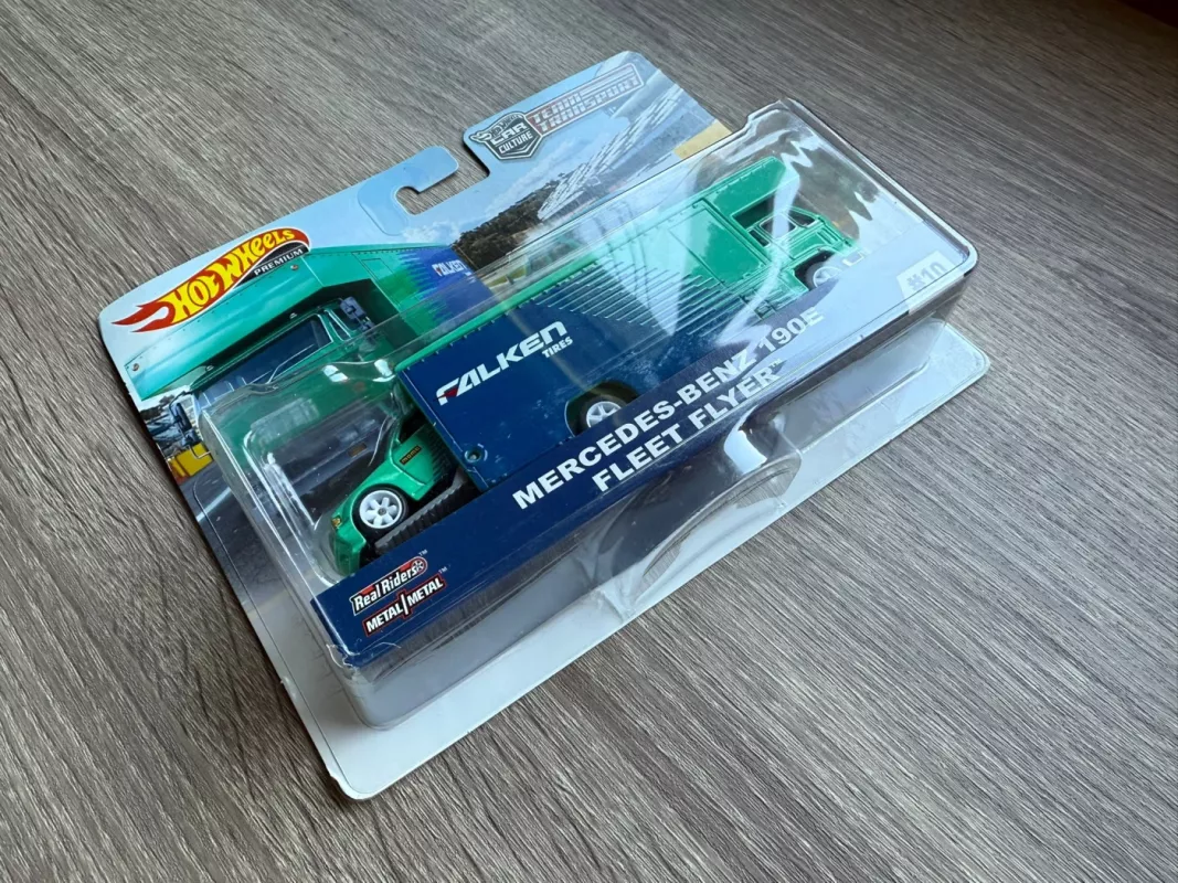 Mercedes - Benz 190E Fleet Flyer Falken Hot Wheels Premium - , namai ir interjeras 3