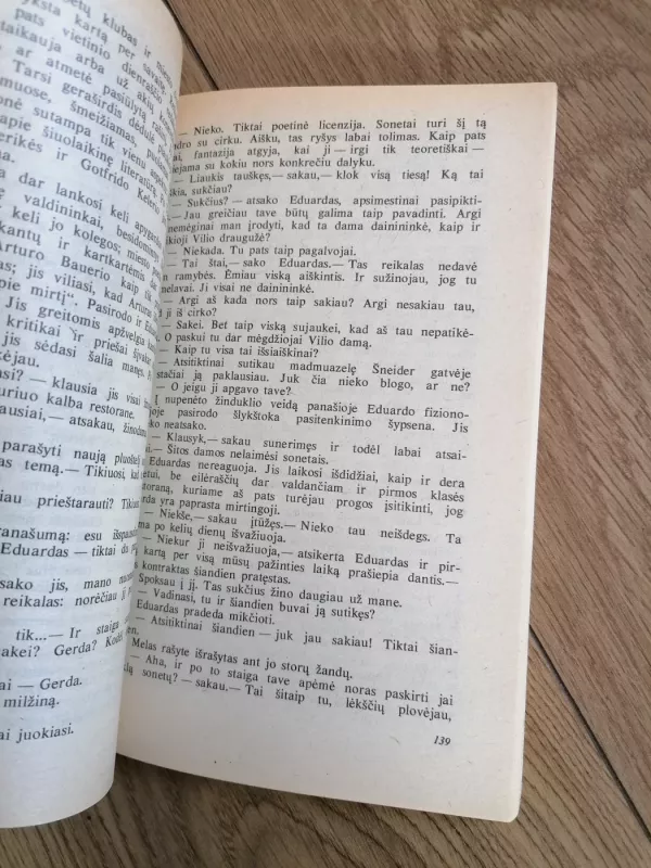 Juodasis Obeliskas - Erichas Marija, knyga 5