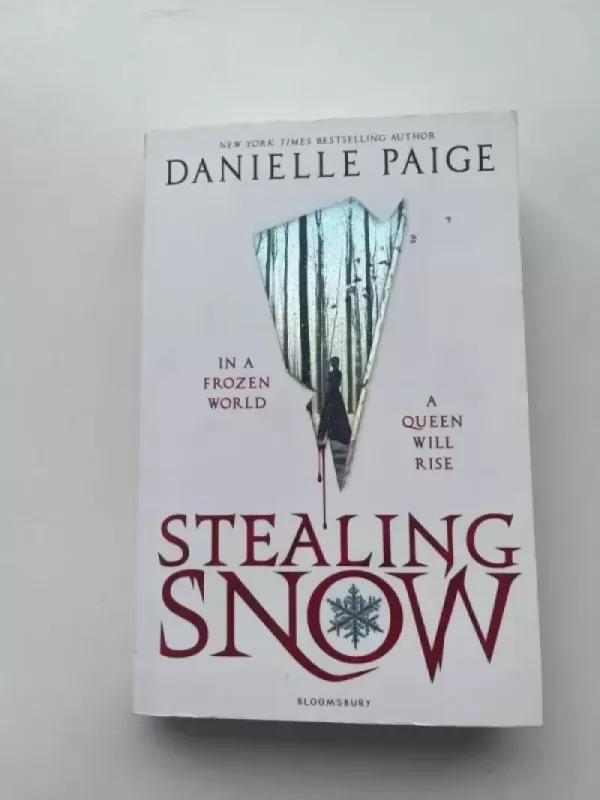 Stealing Snow - Danielle Paige, knyga 2