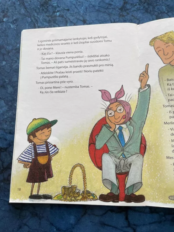 Dovana pumpurėliui - Autorių grupė, knyga 4