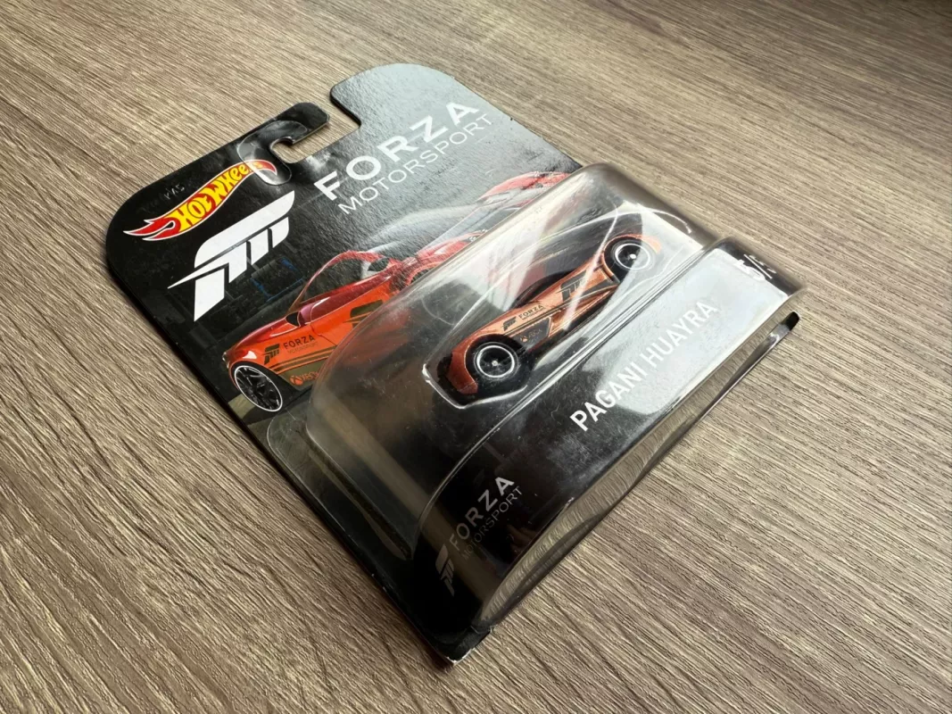 Pagani Huayra Forza Motorsport Hot Wheels - , namai ir interjeras 3