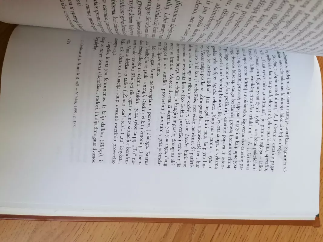 Tekstas ir kūrinys - Viktorija Daujotytė, knyga 6