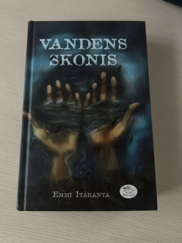 Vandens skonis - Emma Itaranta, knyga 2