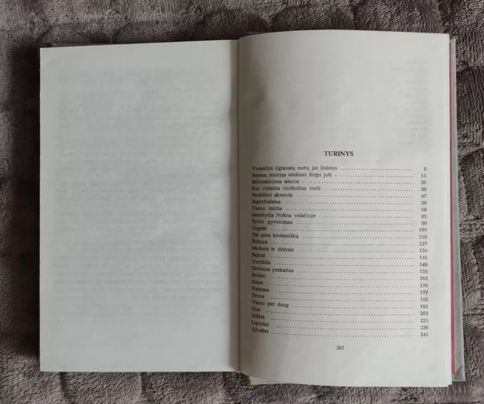 Ąžuolas - Petras Cvirka, knyga 4