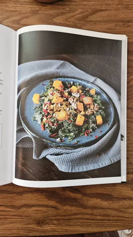 Sveikata nuo pirmo šaukšto: pilnavertė trijų kartų mityba - Autorių Kolektyvas, knyga 3