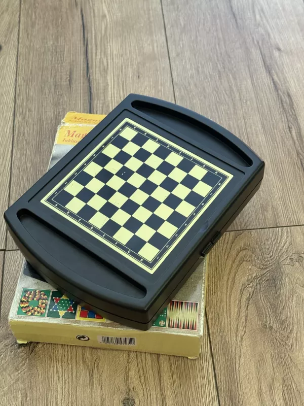 Retro kelioninis magnetinių žaidimų rinkinys - 8 žaidimai - , stalo žaidimas 5