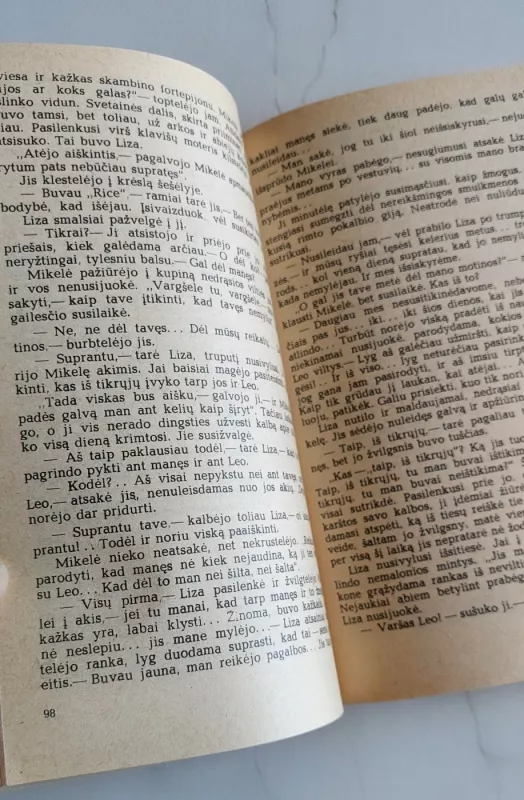 Abejingieji - Albertas Moravija, knyga 3