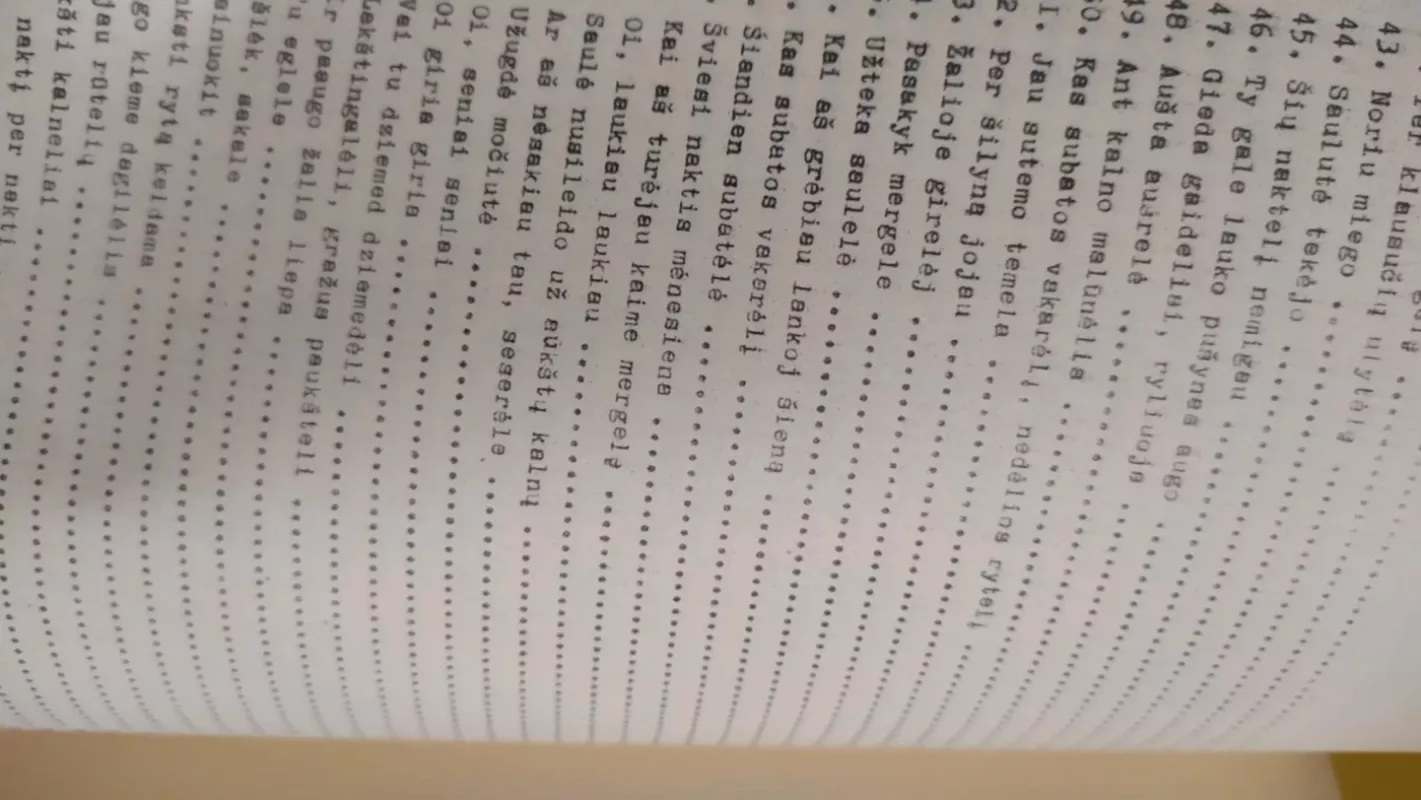 ATGIMS DAINA - pakils tauta - Autorių kolektyvas (įvairūs), knyga 3