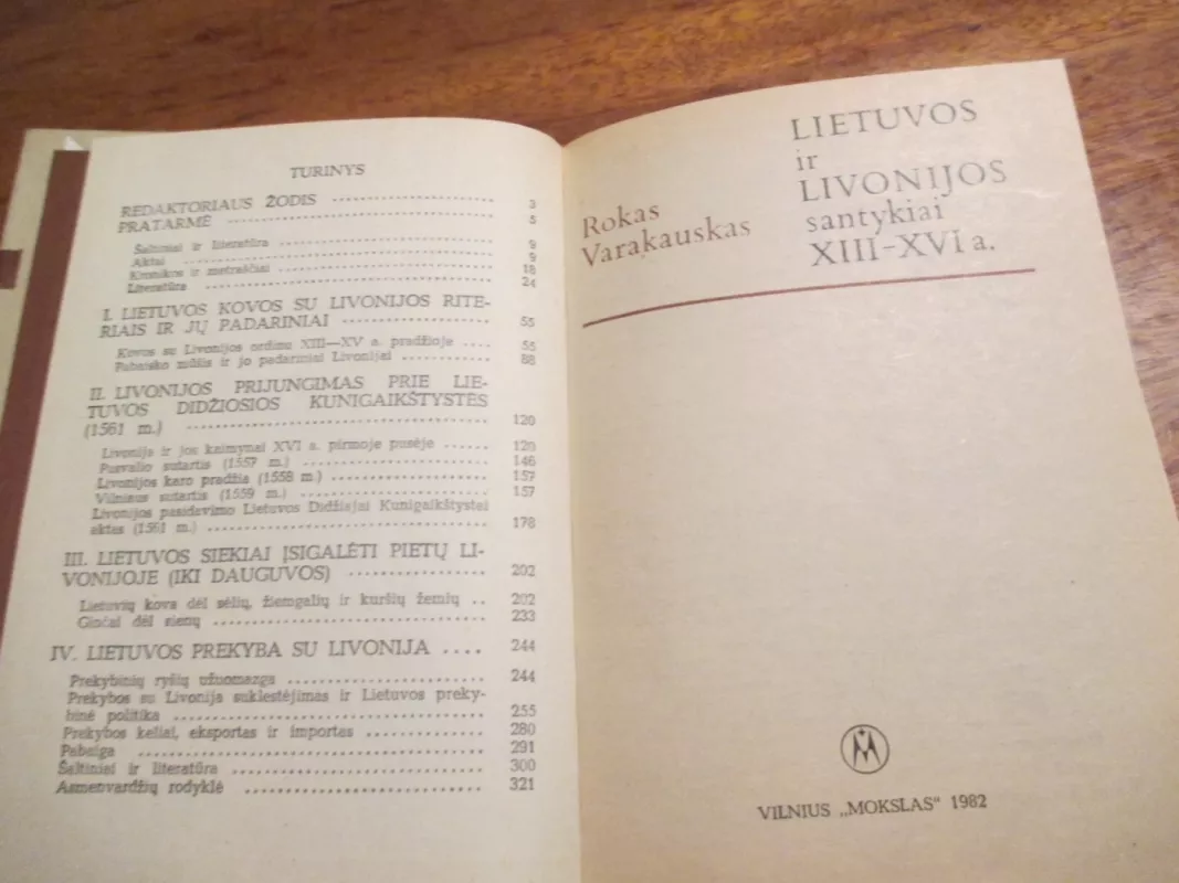 Lietuvos ir Livonijos santykiai XIII-XVI a. - Rokas Varakauskas, knyga 6