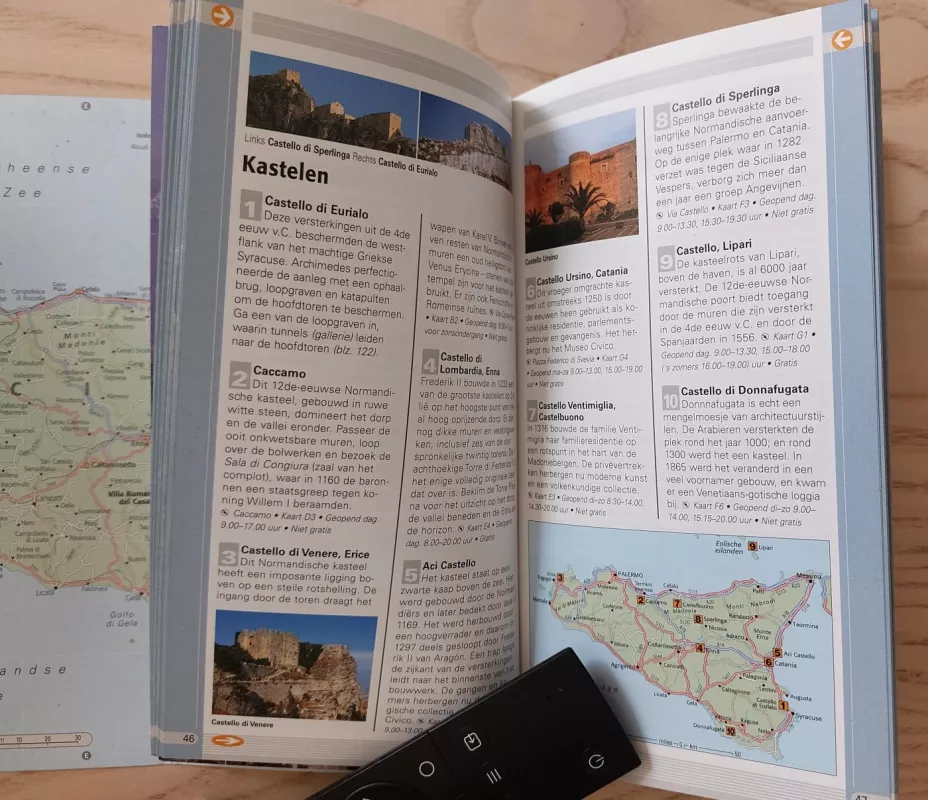 Capitool Compact - Sicilië/ Sicilija, Kelionių vadovas olandų kalba - Elaine Trigiani, knyga 6