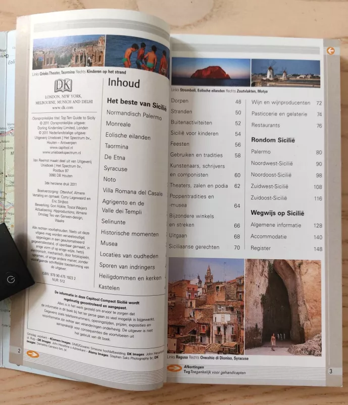 Capitool Compact - Sicilië/ Sicilija, Kelionių vadovas olandų kalba - Elaine Trigiani, knyga 4